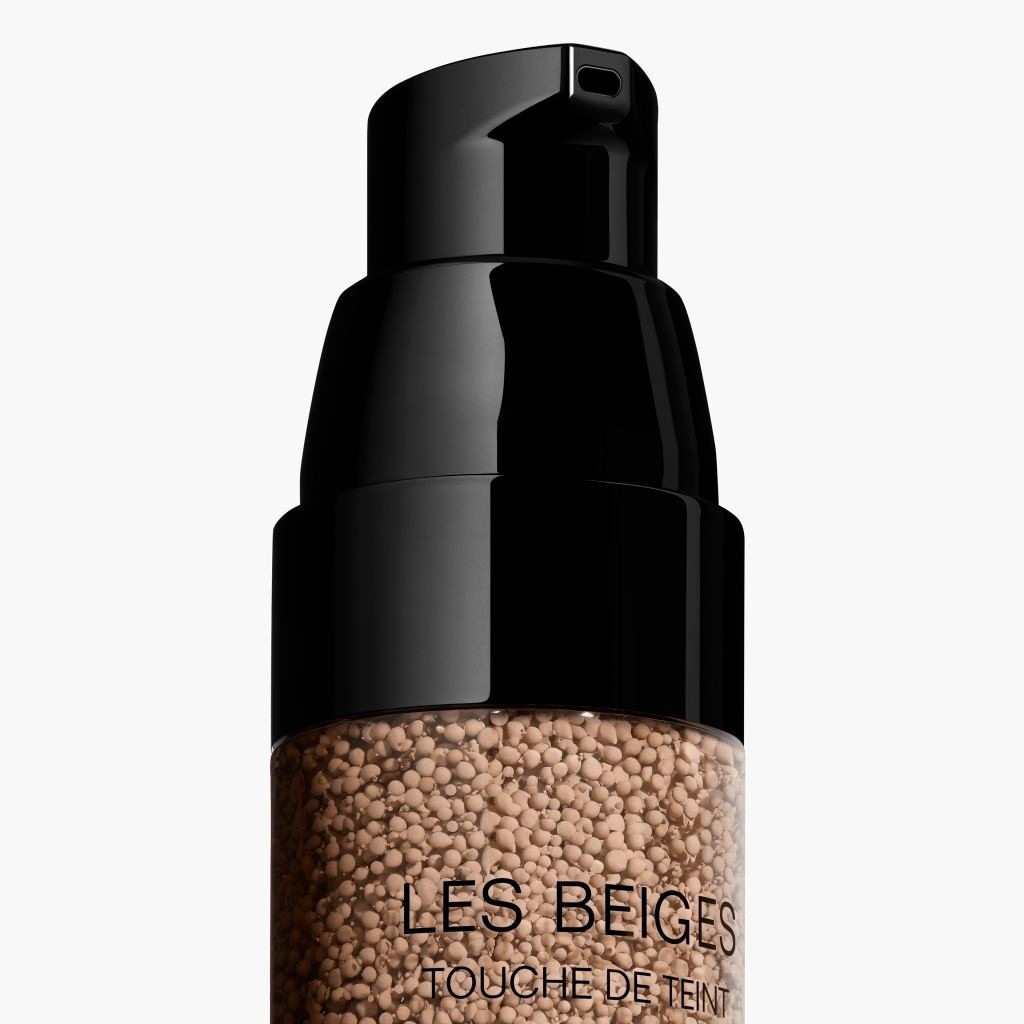Тональный крем для лица les beiges touche de teint Chanel, b10, объем 20 мл — фото 2