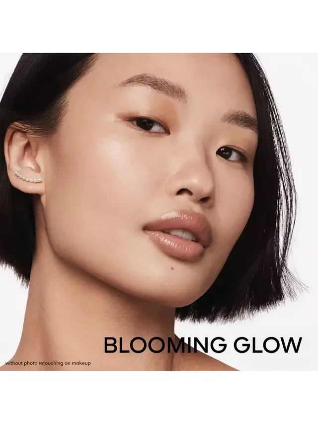 Пудра Météorites Limited Edition Blooming Glow Light-Revealing Pearls of Powder, 20 г Guerlain — фото 3