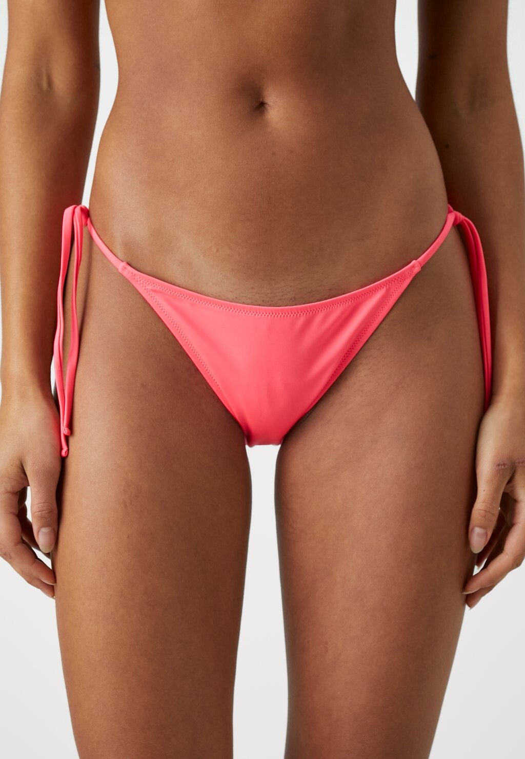 

Плавки бикини STRING BRIEF Guess, цвет neon pink