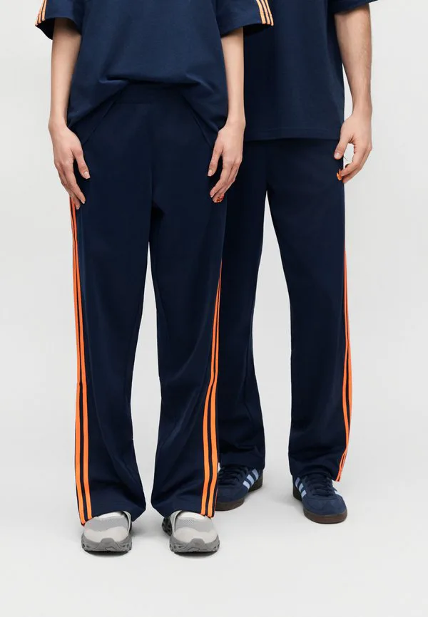 Спортивные штаны firebird Adidas Originals, Night Indigo/Lucid Orange — фото 3