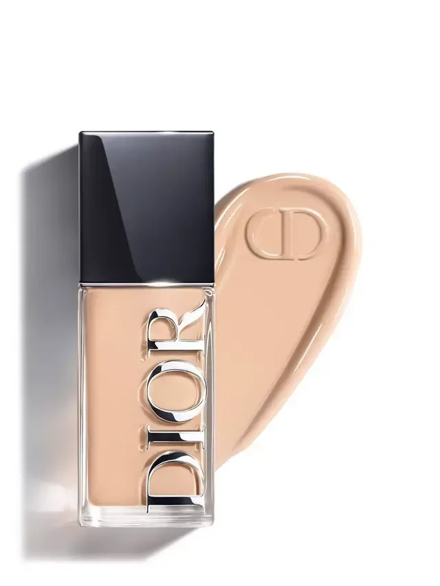 Тональный крем Forever Skin Glow с 24-часовой стойкостью и сияющим финишем DIOR, 2 5N