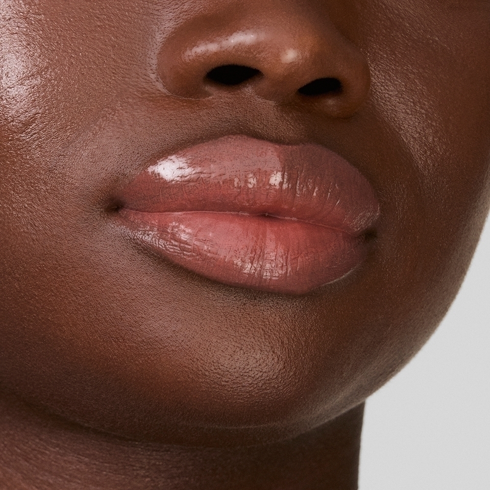 Pure Color Melt Glossstick - высокопигментированный карандаш-блеск для губ Estée Lauder, atspalvis melted maple 1,8 гр — фото 2