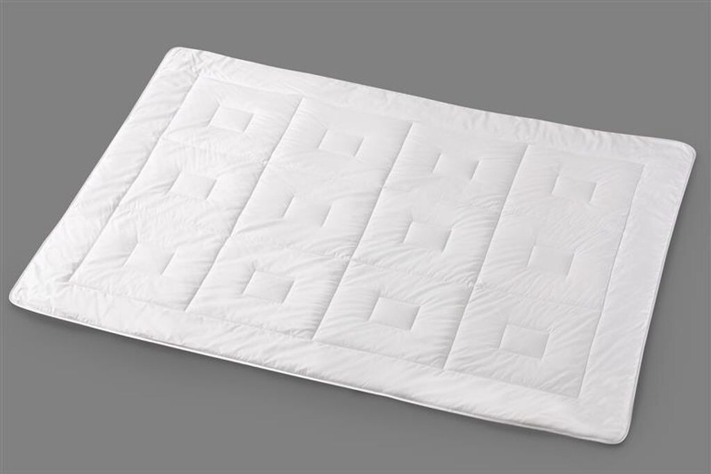 

OBB 155x200см Bianca Bamboo Light Одеяло Шварцвальд OBB Oberbadische Bettfedernfabrik