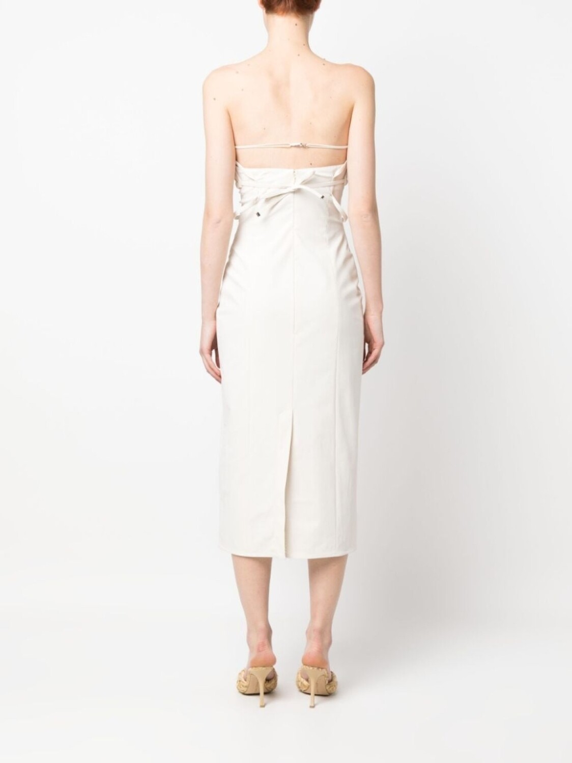Jacquemus платье строгого кроя без бретелей, нейтральный цвет — фото 4
