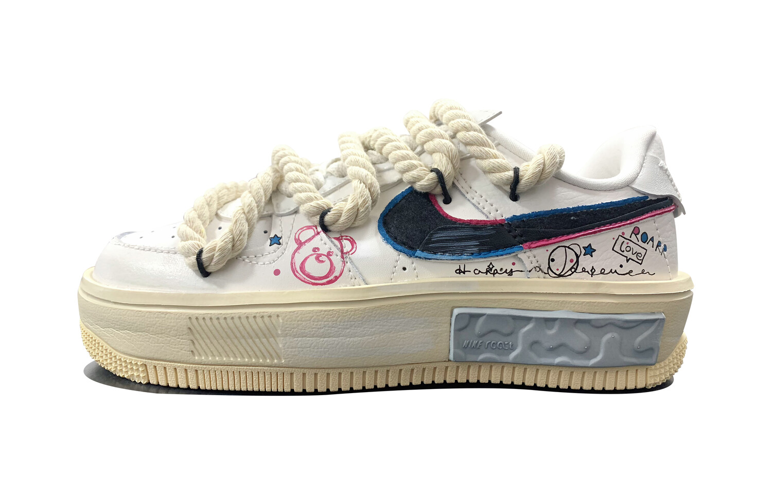 

Кроссовки для скейтбординга Air Force 1 женские низкие бежевые/белые Nike, Белый, Кроссовки для скейтбординга Air Force 1 женские низкие бежевые/белые Nike