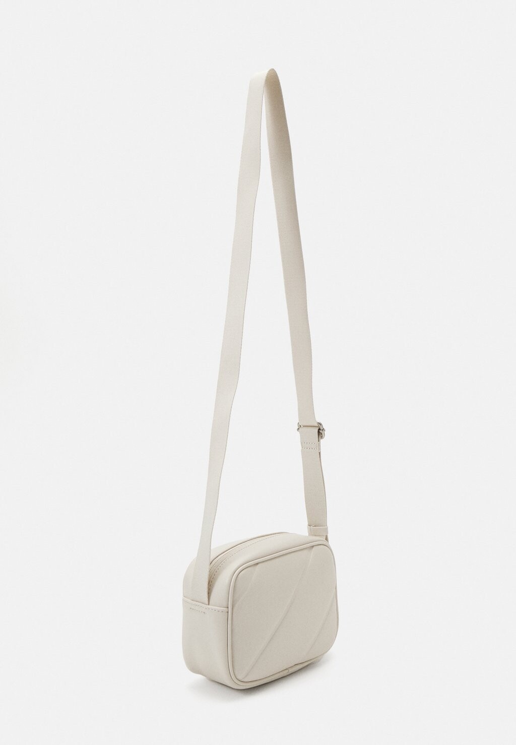 

Сумка через плечо QUILTED CAMERABAG Calvin Klein, кремовый