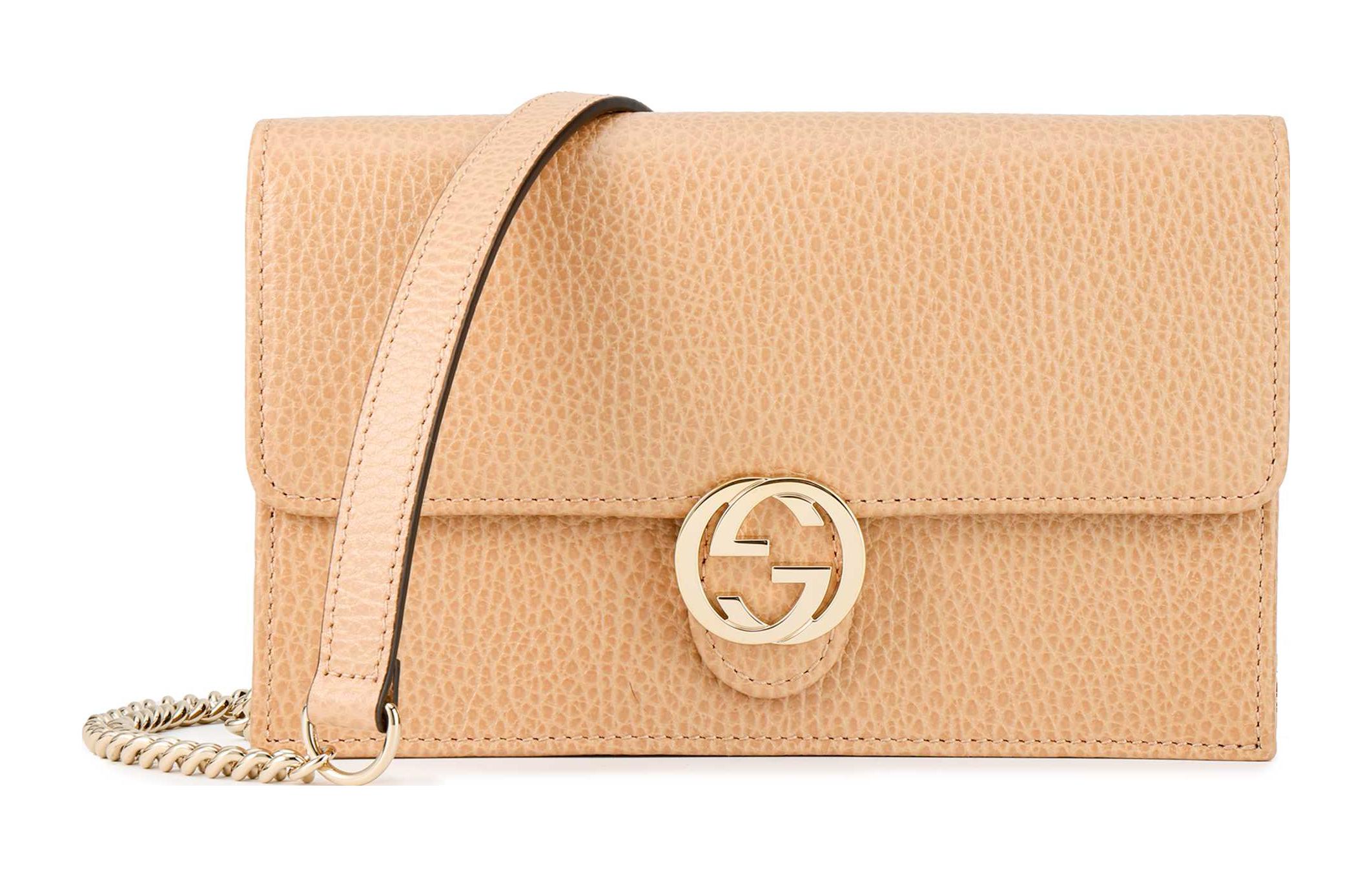 Сумка-кошелек GUCCI Double G на цепочке через плечо, бежевая — фото 2
