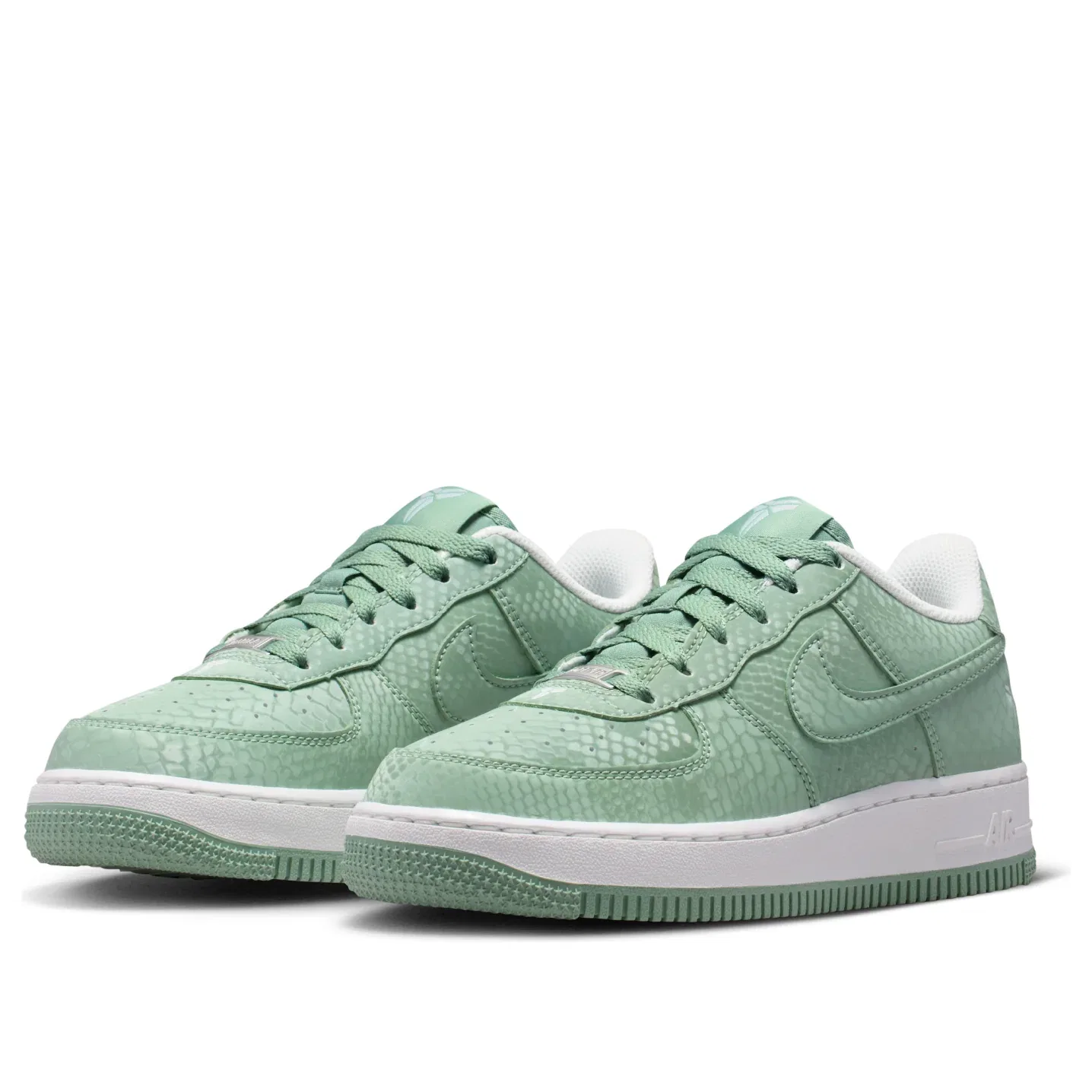 Кроссовки Nike Air Force 1 Low 'Kobe Bryant Forever - Steam' IO4610-005, зеленый — фото 4