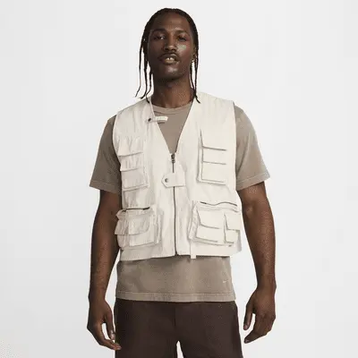 

Жилет Nike Life, цвет Light Orewood Brown/Light Orewood Brown