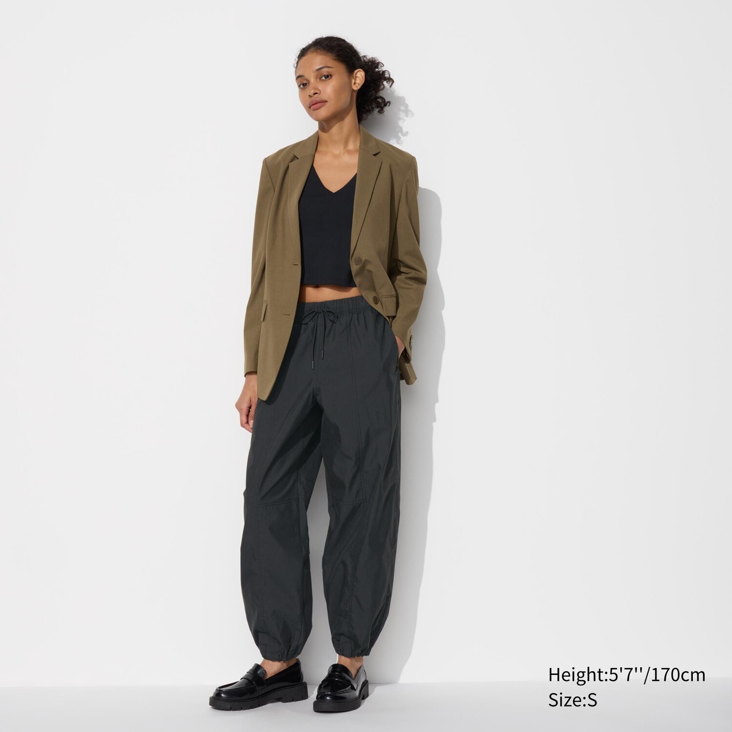 

Брюки-парашюты UNIQLO, черный