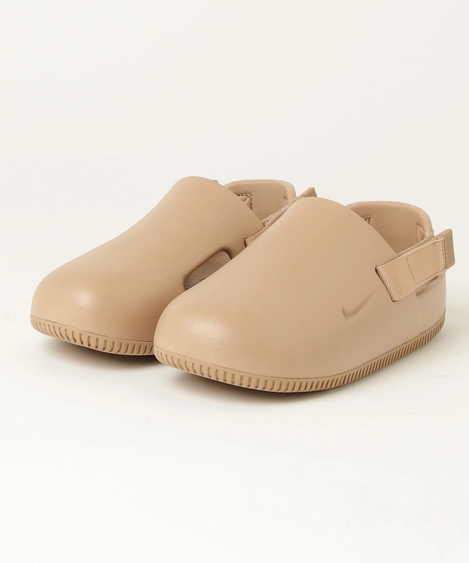 Унисекс шлёпанцы NIKE CALM MULE кремовые