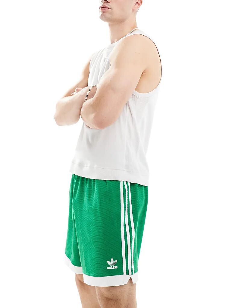 

Шорты Adicolor зеленого цвета adidas Originals