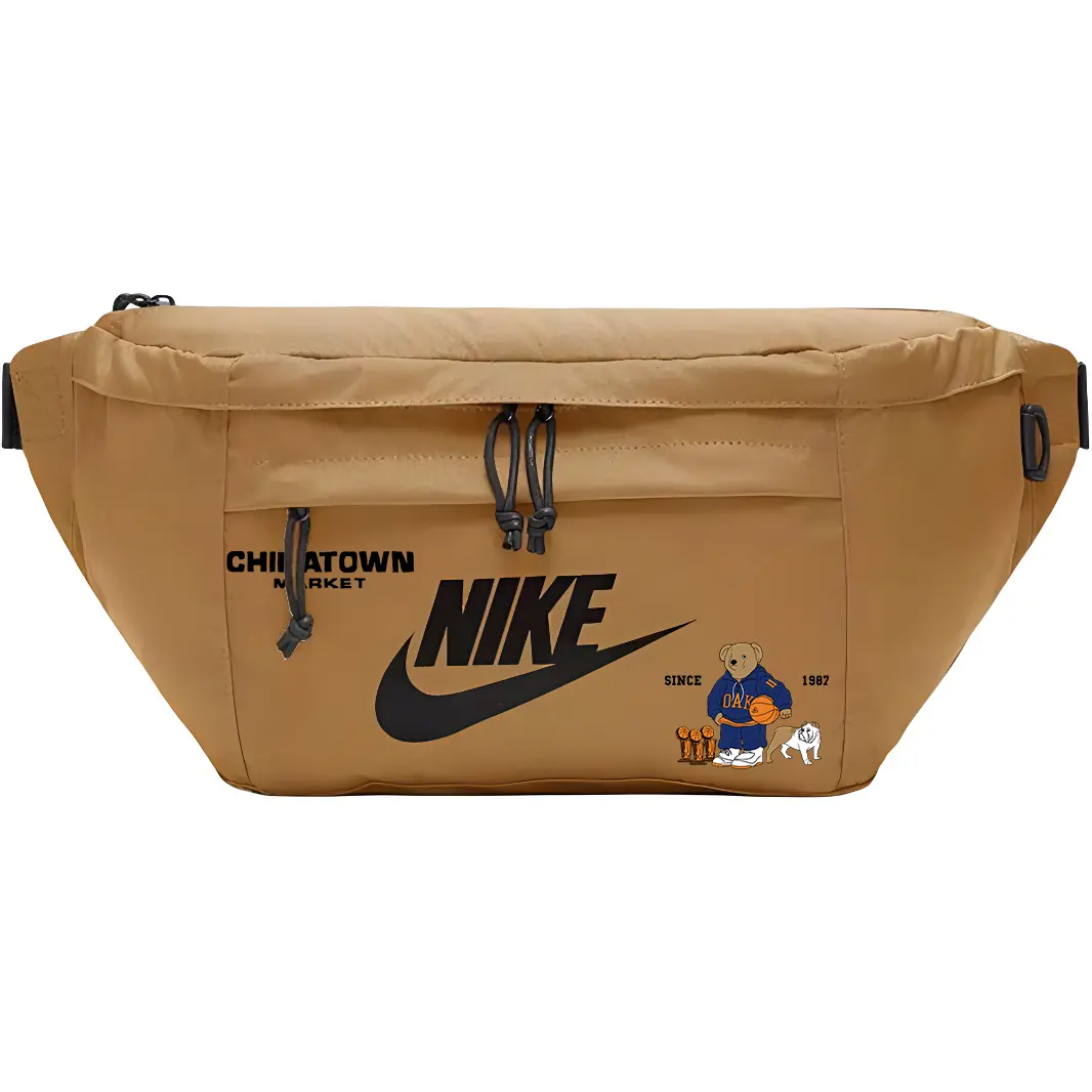 

Nike Тканевая поясная сумка унисекс пшеничного цвета с принтом, Bear