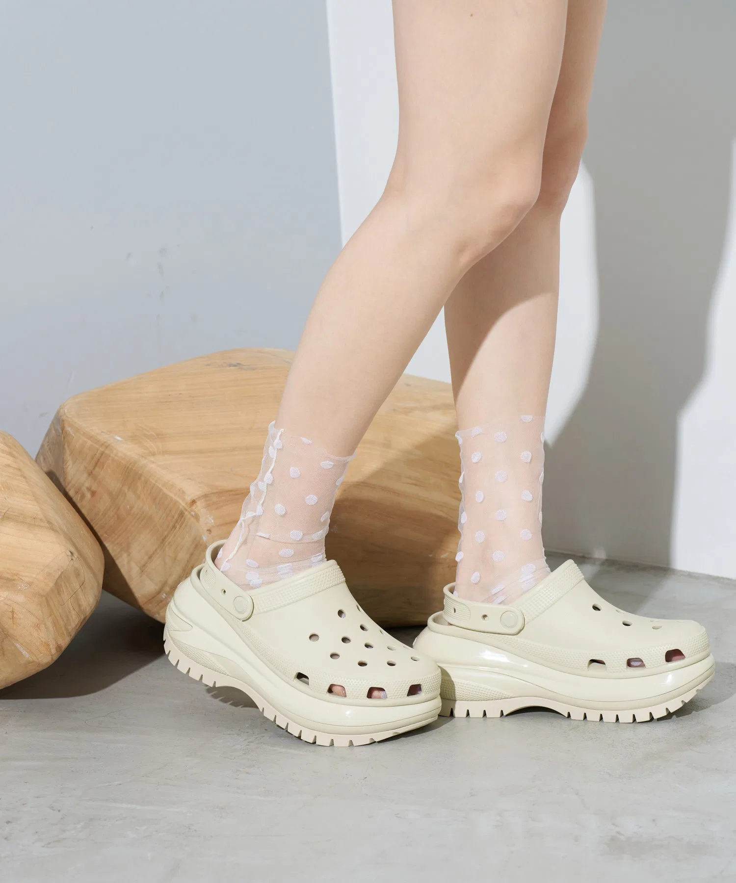 Унисекс кроксы crocs Mega Crush Clog с платформой