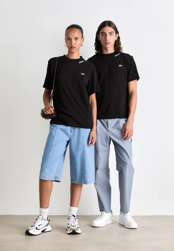 Базовая футболка унисекс Lacoste, Black — фото 2