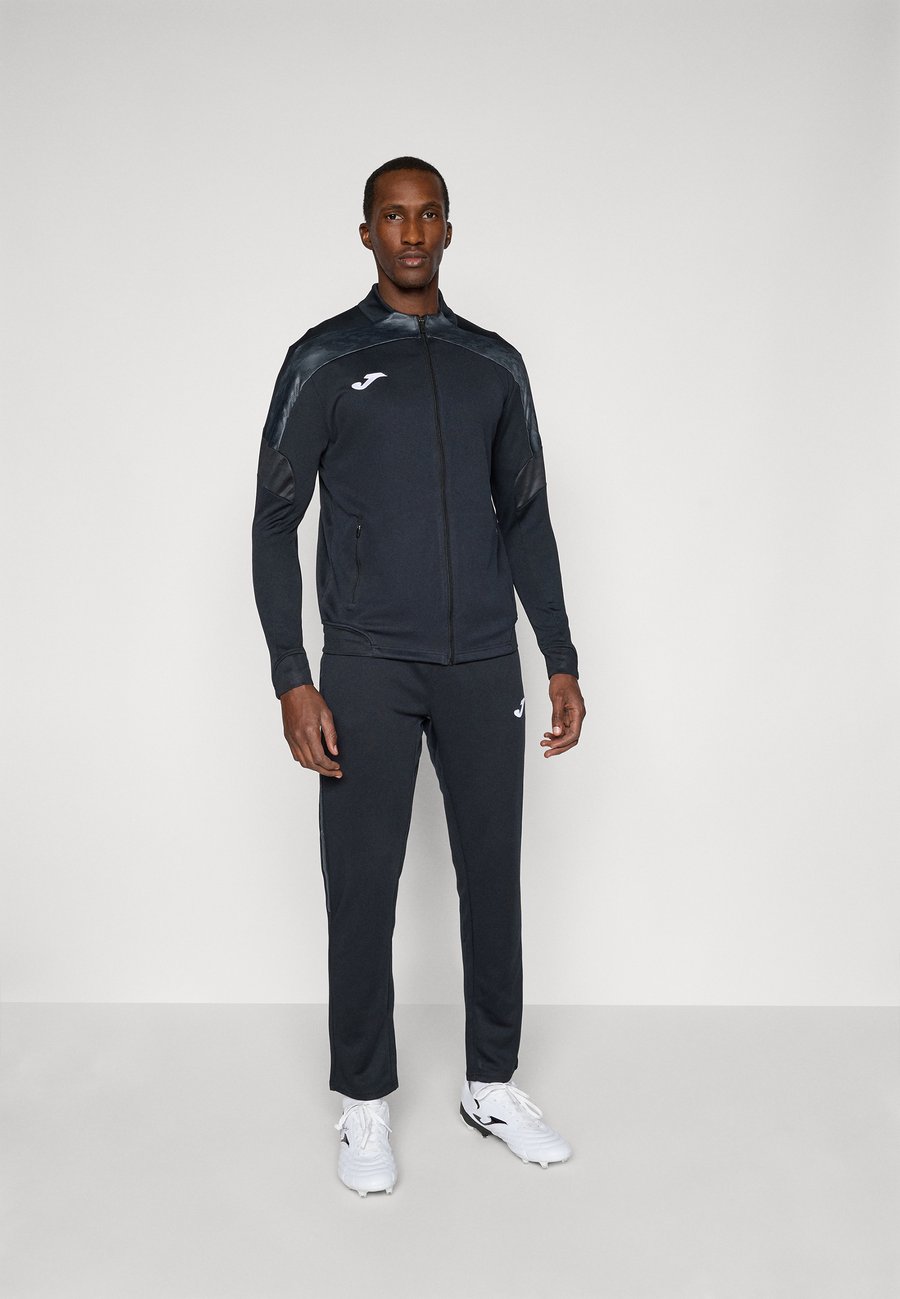 

Спортивный костюм Joma CHAMPIONSHIP SET, Black/Anthracite/Black