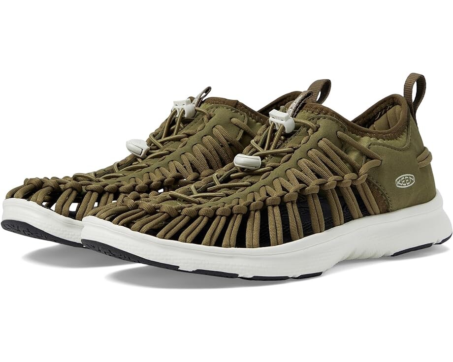 

Сандалии KEEN Uneek O3, цвет Martini Olive/Dark Olive