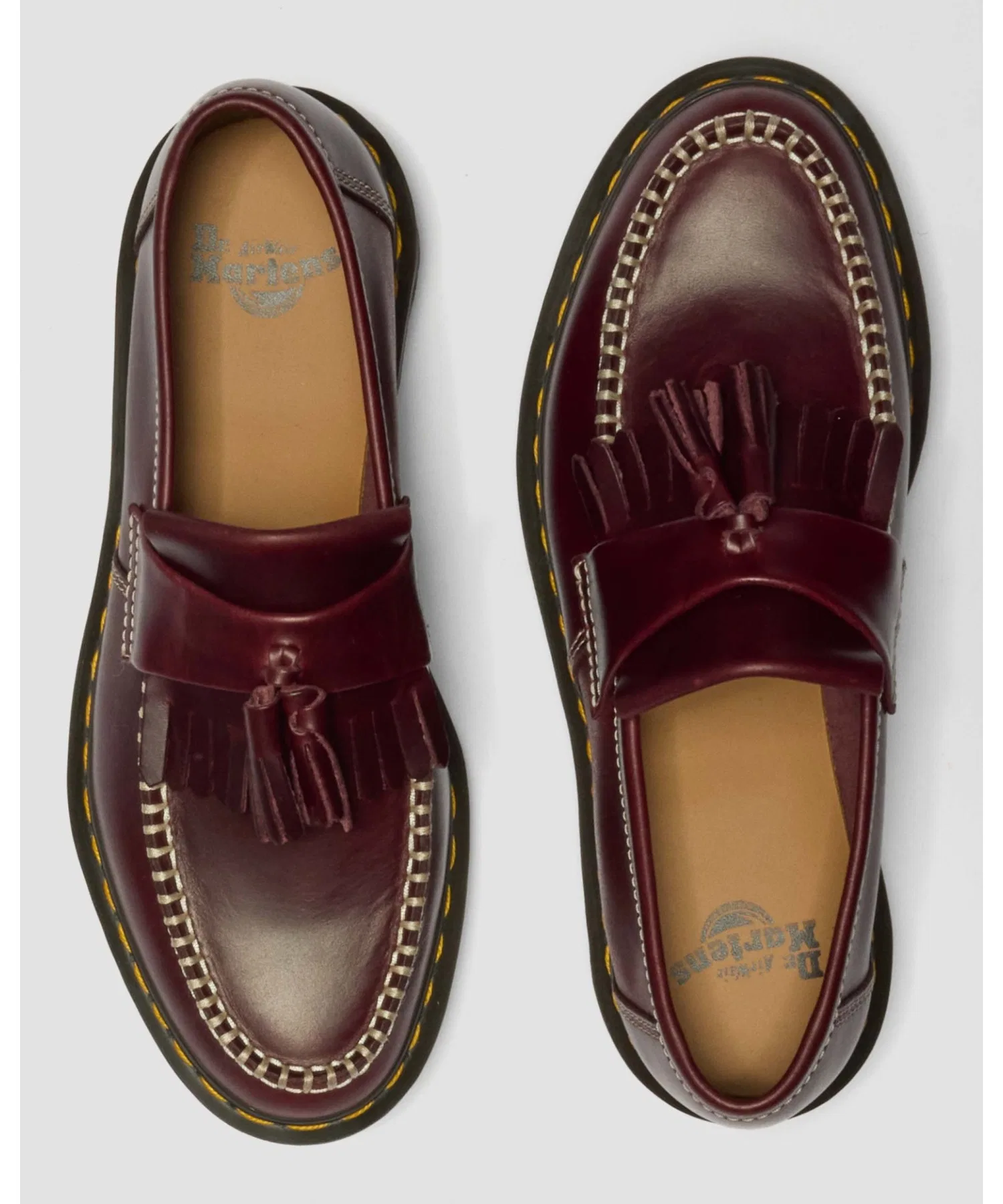 Унисекс кожаные лоферы Dr. Martens ADRIAN BEN с кисточками, бордовые — фото 2