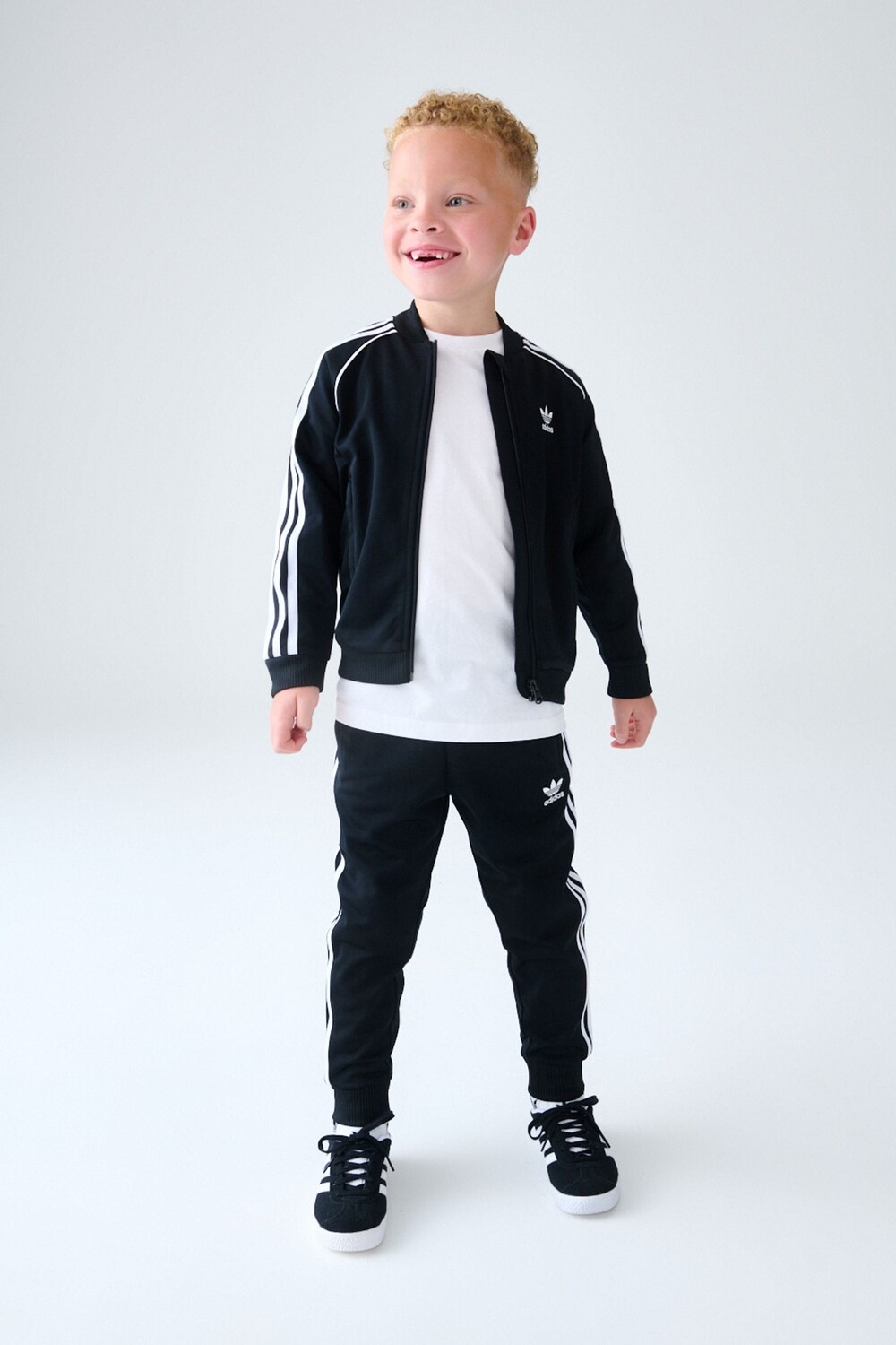 

Спортивный костюм Sst Adidas, черный