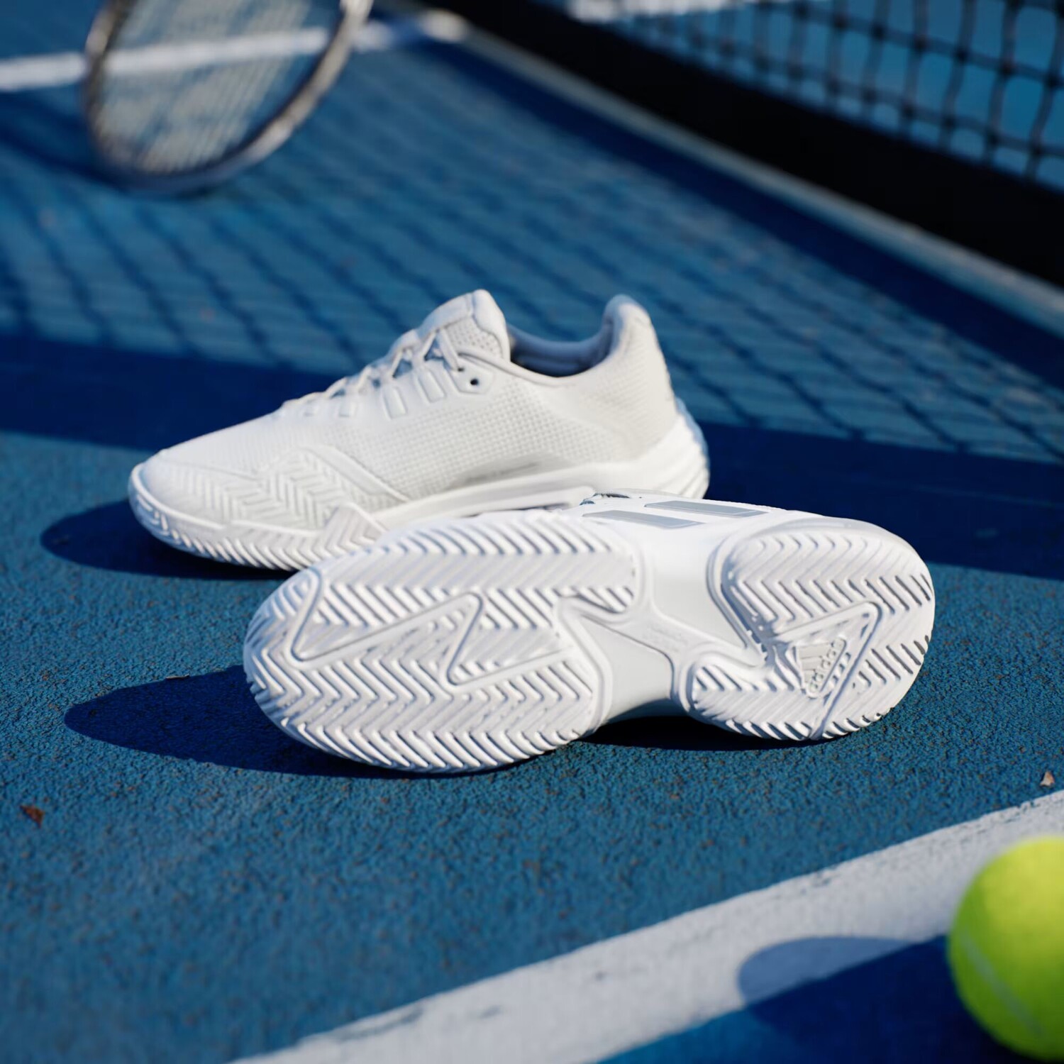 Теннисные туфли Barricade 13 Adidas, цвет Cloud White/Core Black/Grey One — фото 4