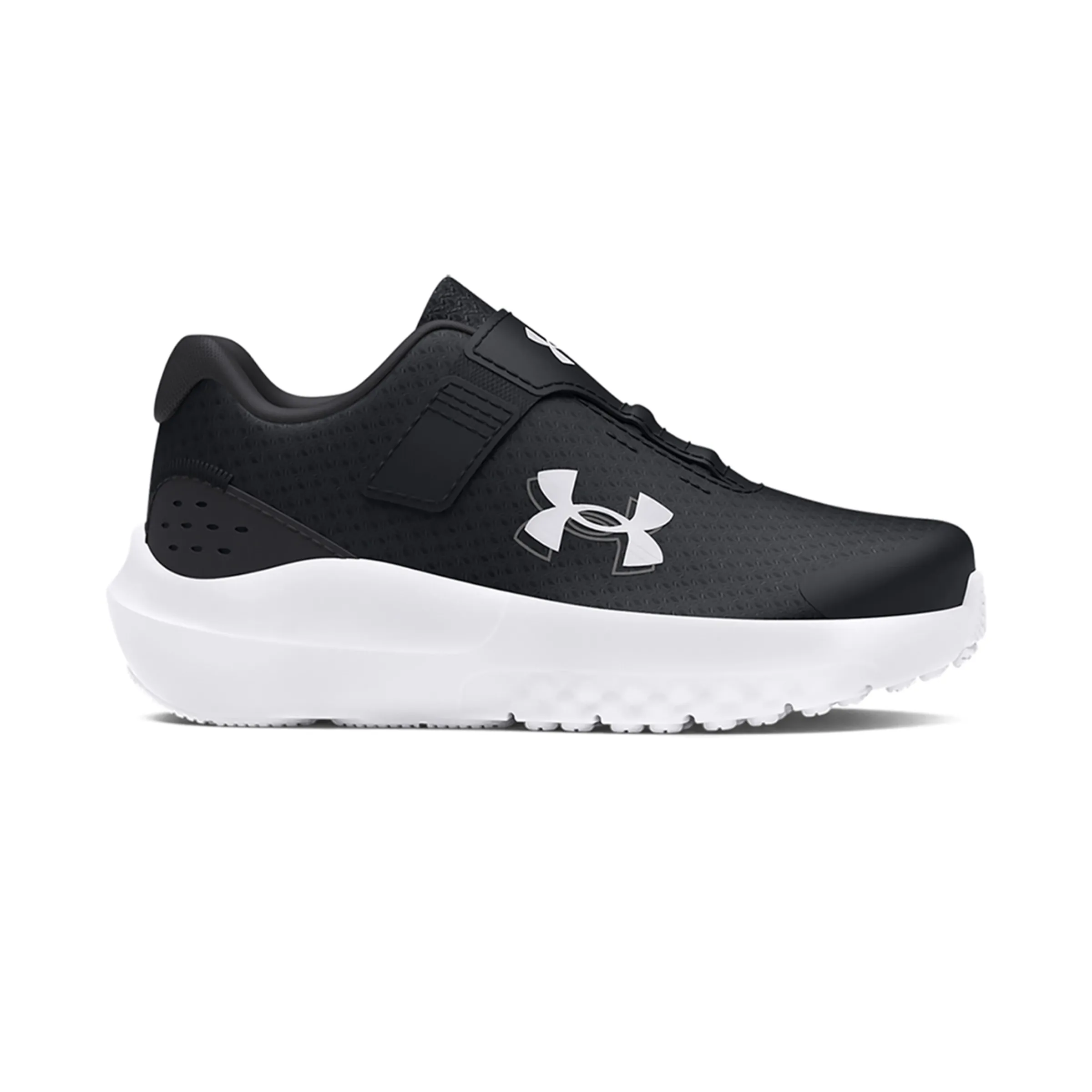 

Детские беговые кроссовки UA BINF Surge 4 AC Under Armour, черный