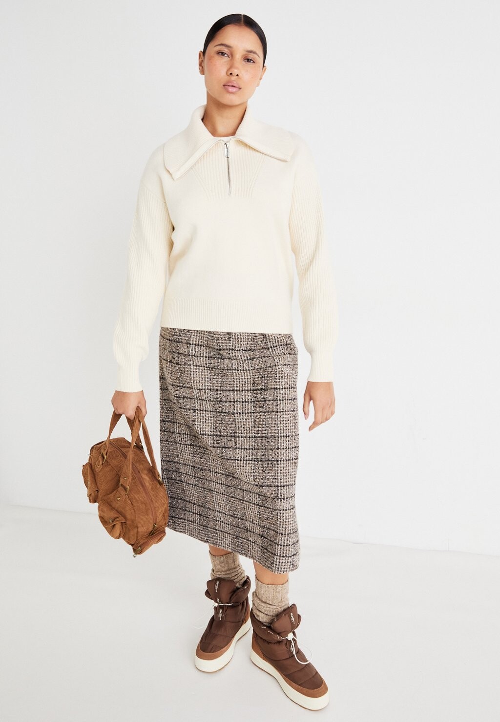 

Юбка А-силуэта VMMARIN SKIRT Aware, черный