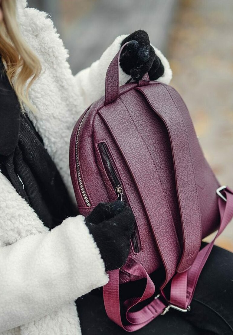 

Рюкзак ARLEN FOSSY VUCH, цвет Mottled Dark Purple