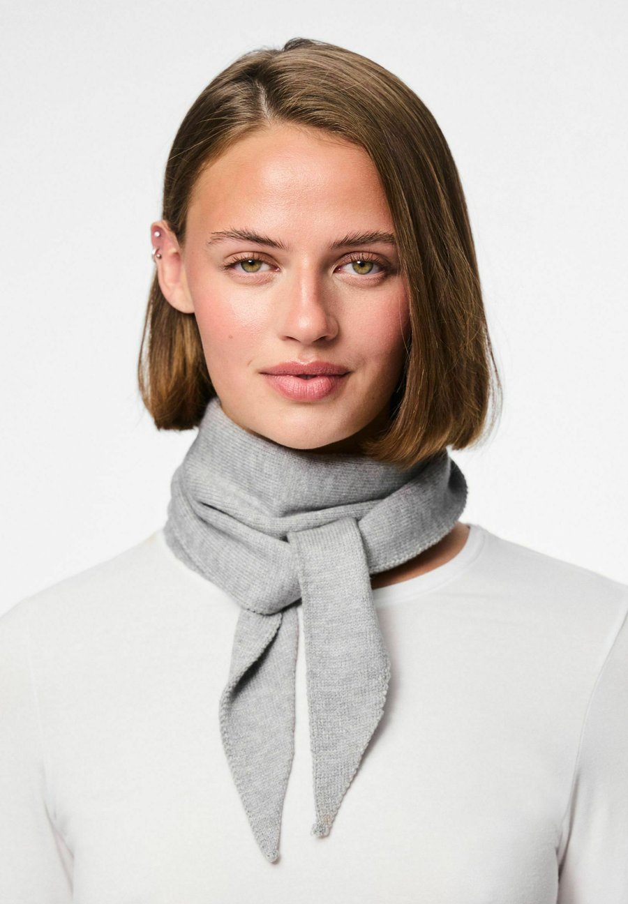 

Шарф Pieces PCKOMMA, Medium Grey Melange/Dark Grey