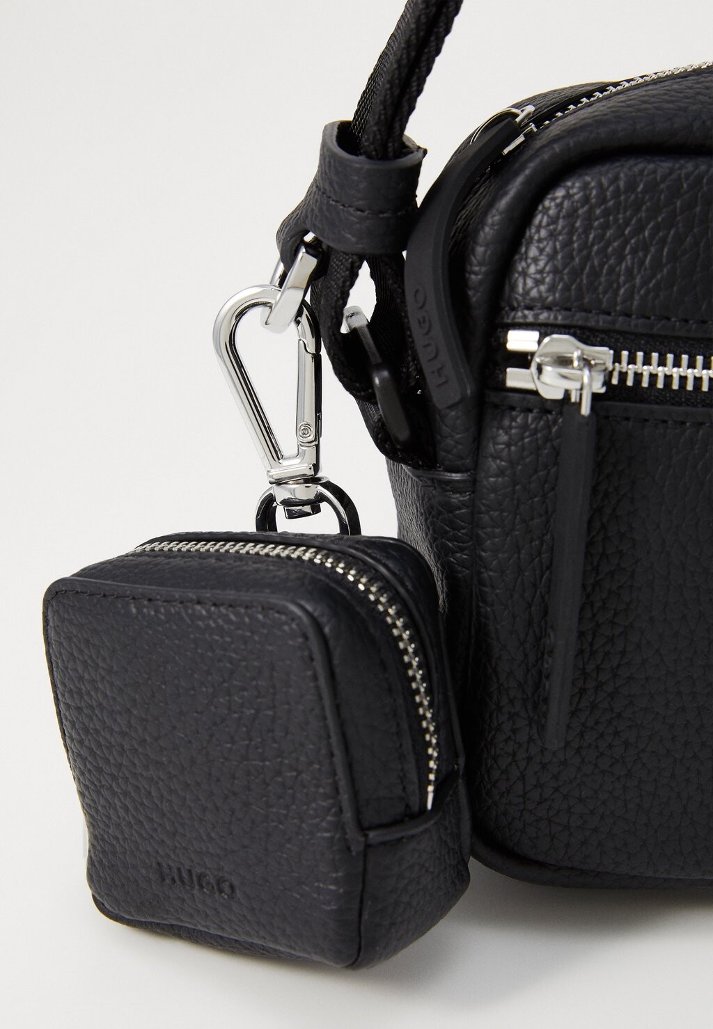 

Сумка через плечо ETHON UNISEX HUGO, черный
