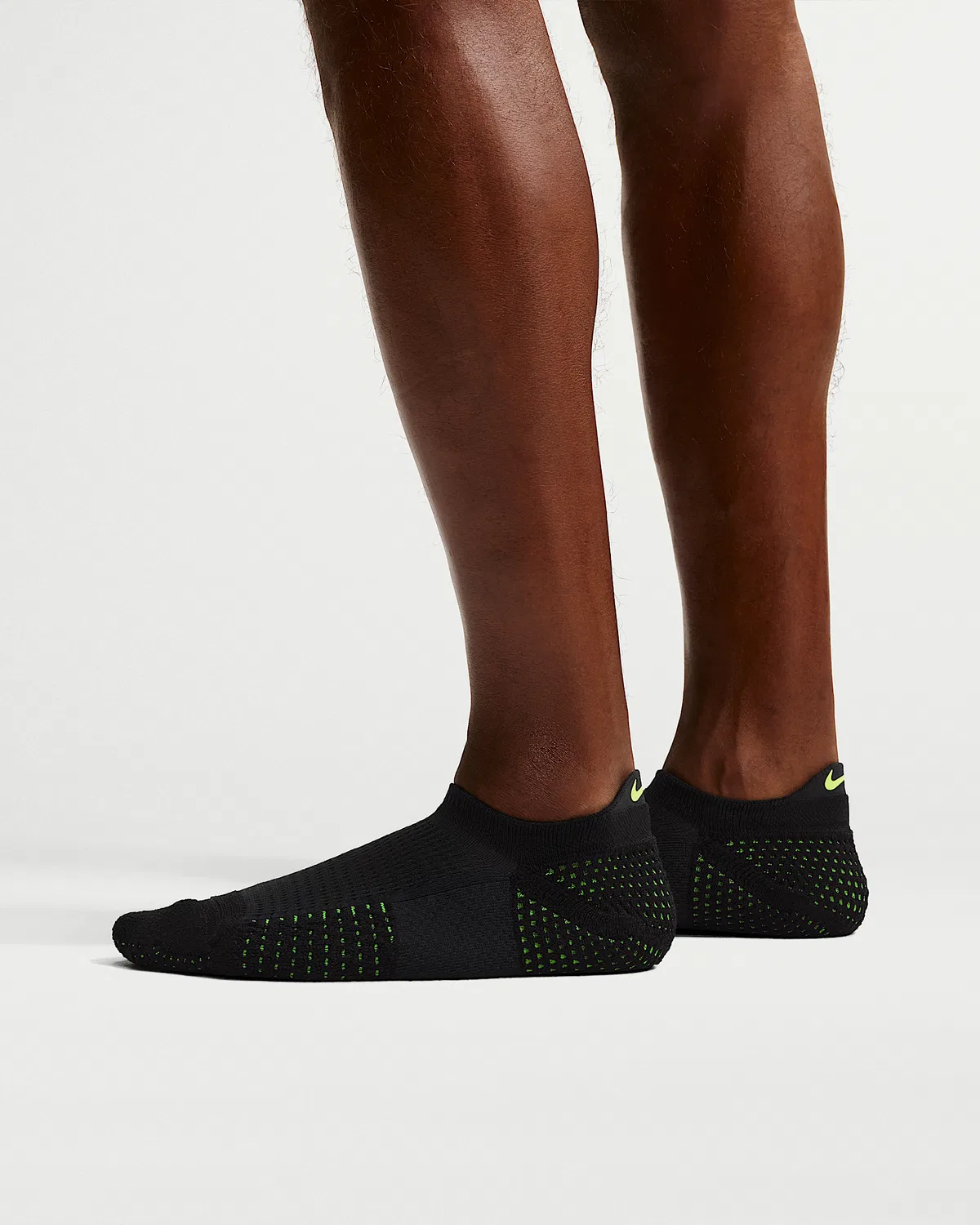 Dri-FIT ADV Cushioned No-Show Socks (1 Pair) Nike Unicorn, Black/Volt/Volt