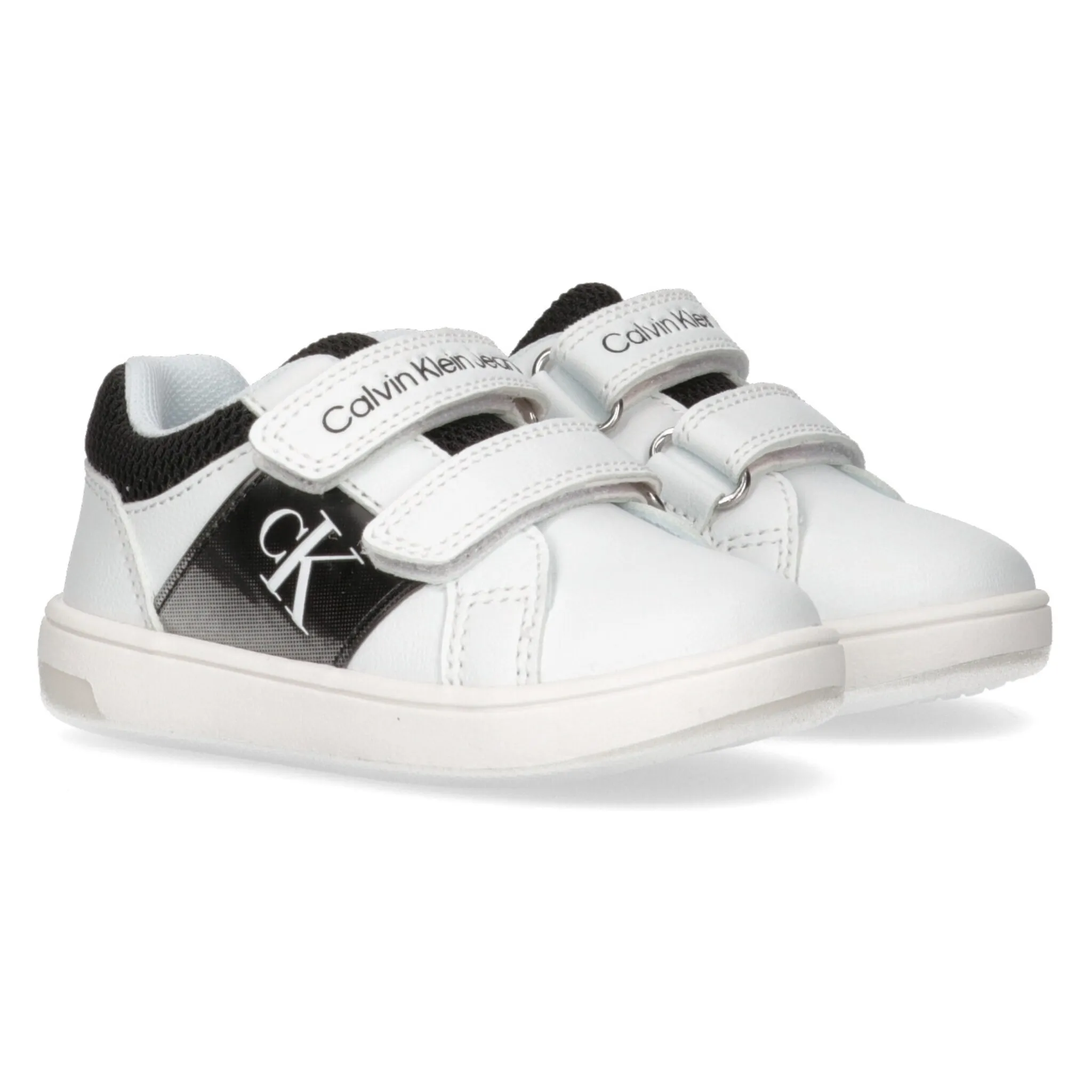 

Кроссовки Calvin Klein Jeans «LOW CUT VELCRO SNEAKER», с мягким текстильным язычком, повседневная обувь, полуботинки, туфли на шнуровке, цвет weiß-schwarz