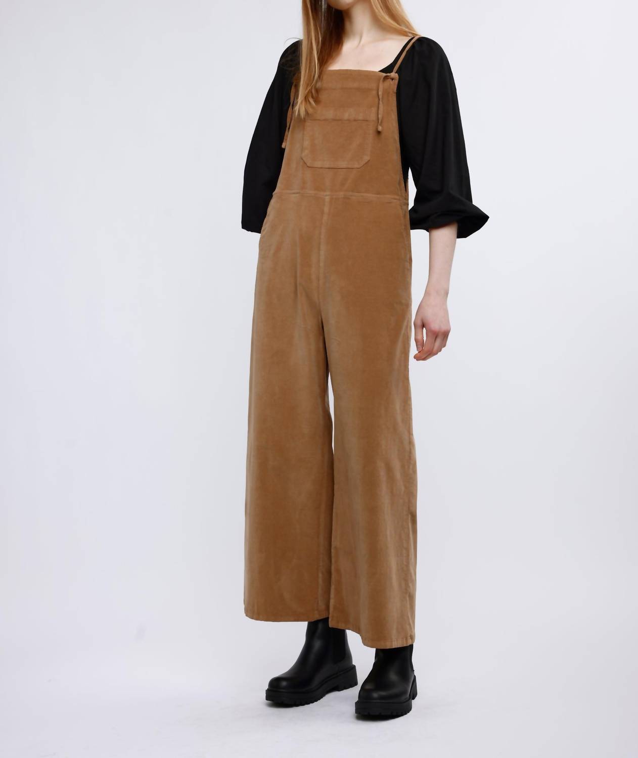

Комбинезон Lanie цвета Camel Self Contrast