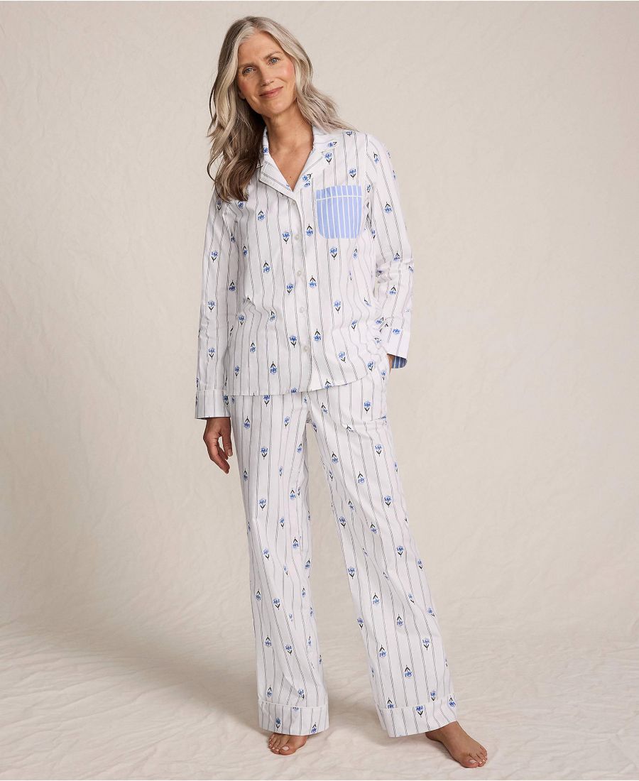 

Женский пижамный комплект из двух частей из хлопкового поплина: топ с длинными рукавами и брюки Lands' End, White/blue floral stripe