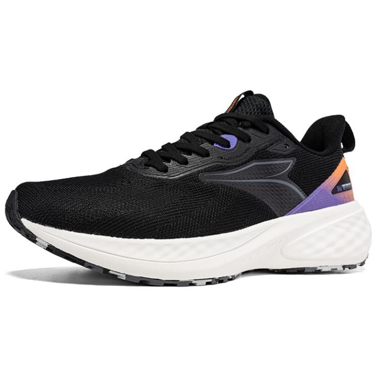 

Кроссовки мужские низкие черный/оранжевый 361°