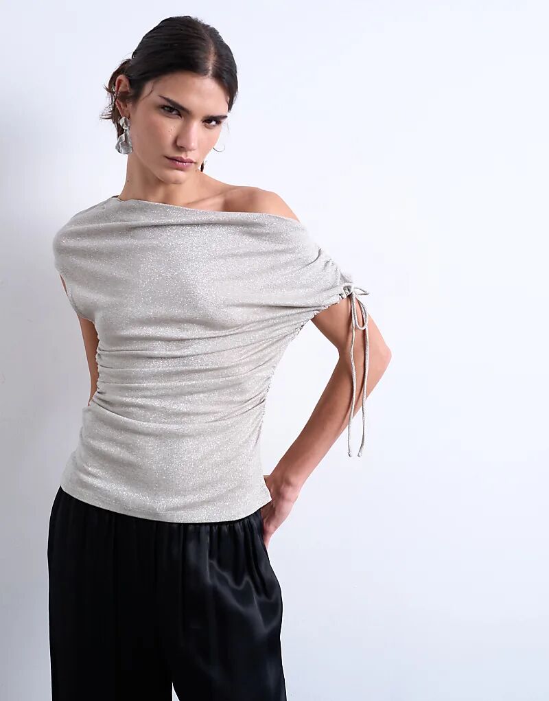 

Асимметричный топ Topshop с металлическим принтом в серебристом цвете