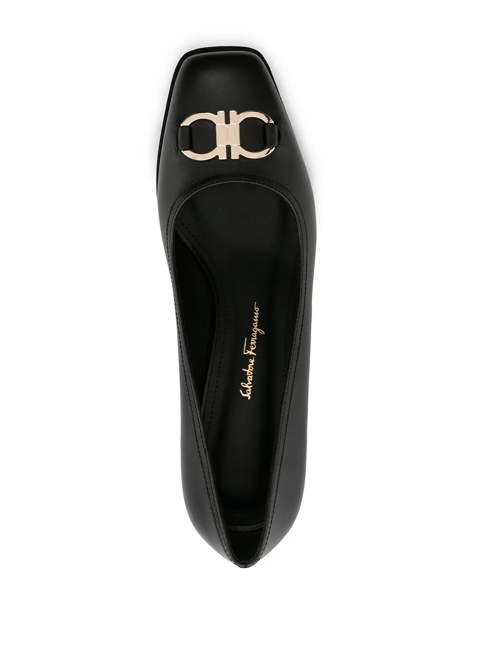 Туфли Ferragamo с пряжкой Gancini Salvatore Ferragamo, черный