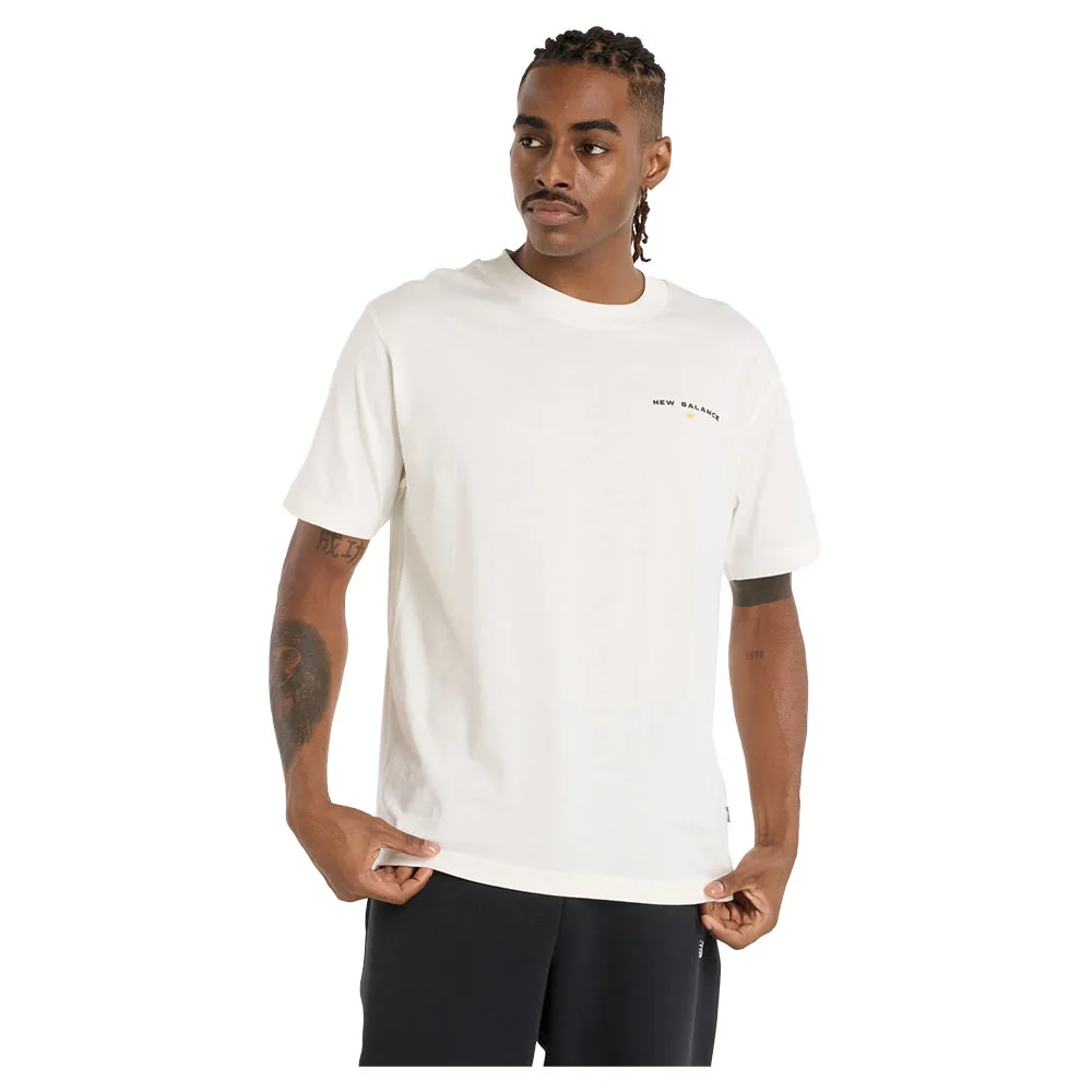 

Футболка с коротким рукавом New Balance Reimagined Graphic 2, белый