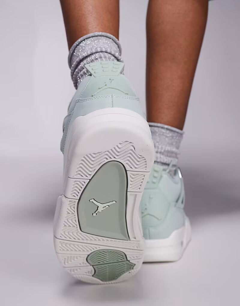 Кроссовки Nike Air Jordan 4 Retro зеленого и серебристого цветов — фото 4
