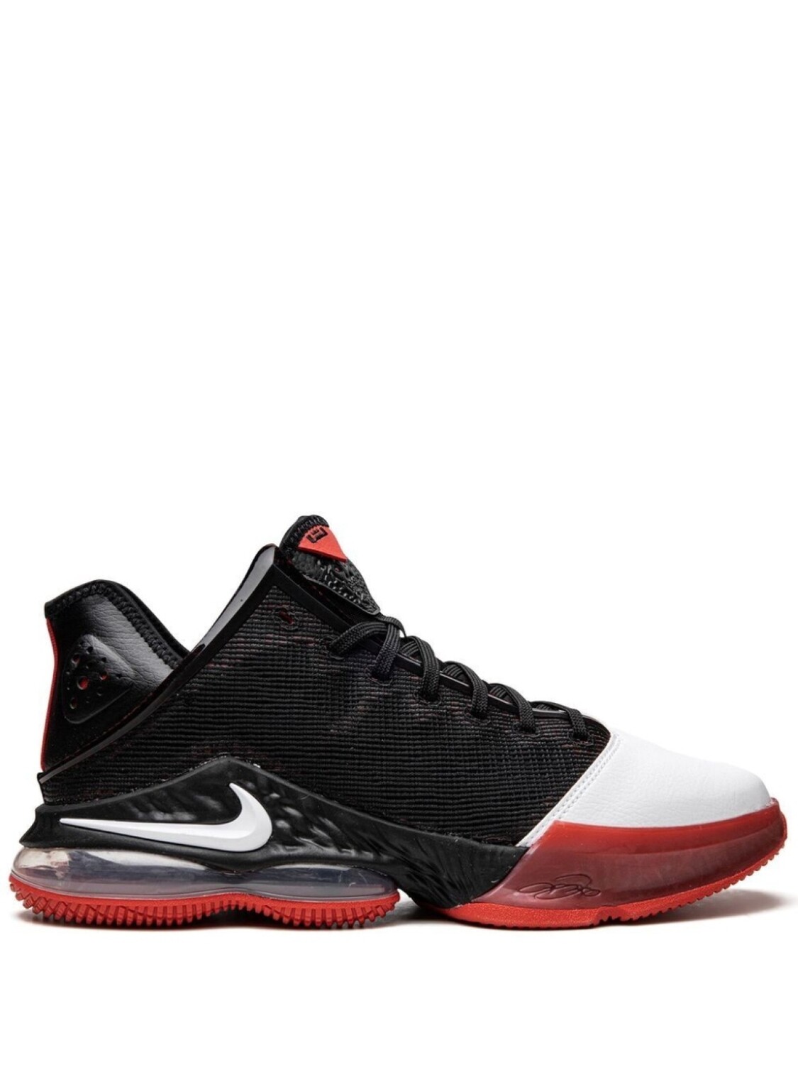 

Кроссовки Lebron 19 Low Nike, черный