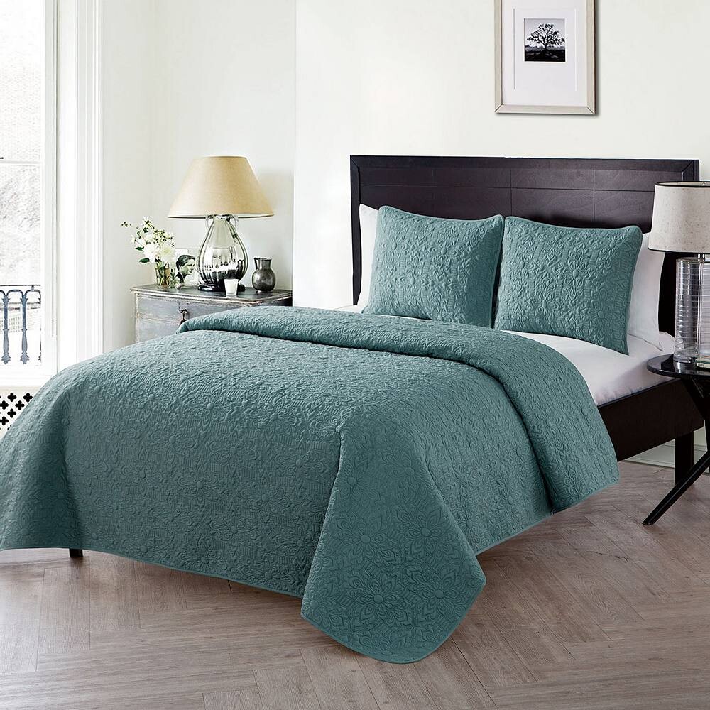 

Комплект одеял с тиснением VCNY Home Caroline, цвет Sage