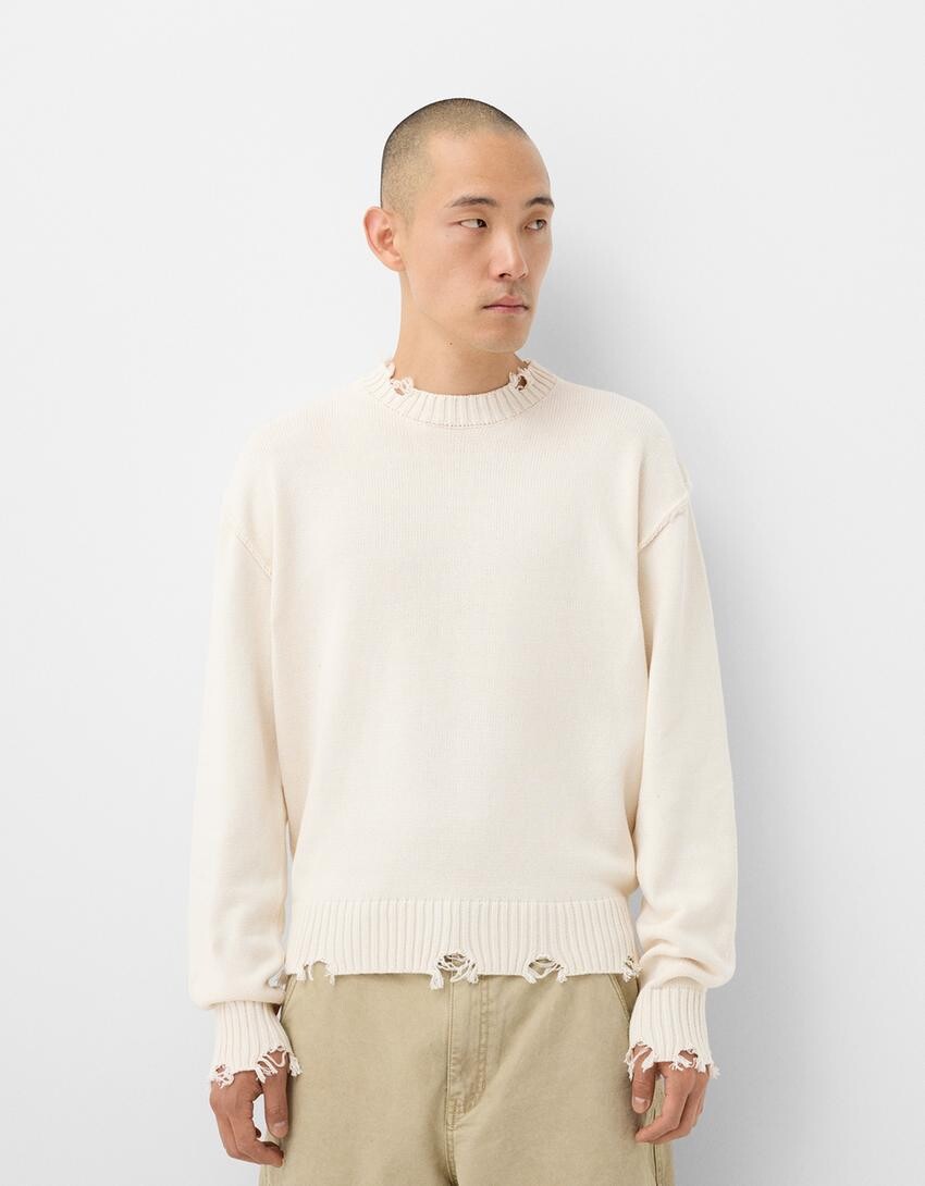 

Рваный свитер Bershka, белый