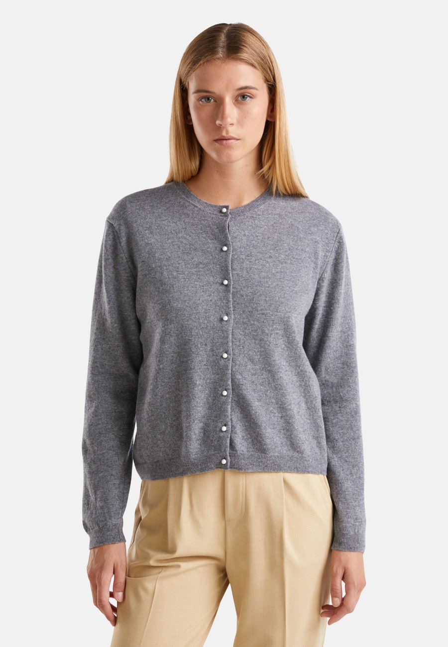 

Кардиган United Colors of Benetton Cardigan, Grey