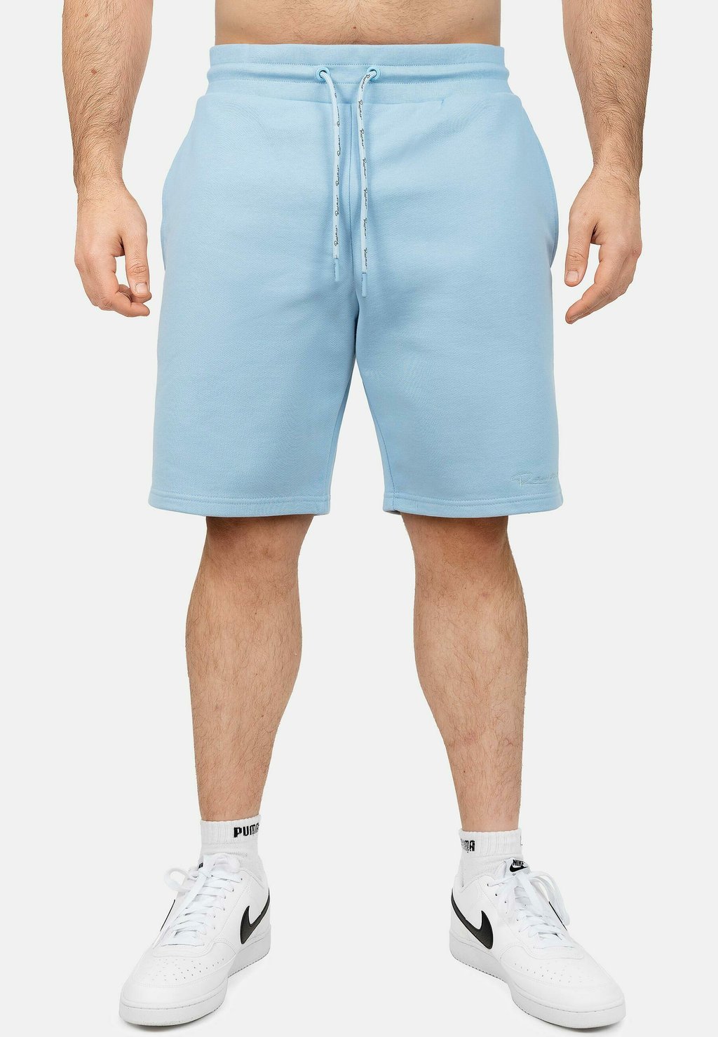 

Шорты Pantaloni sportivi Reichstadt, светло-голубой