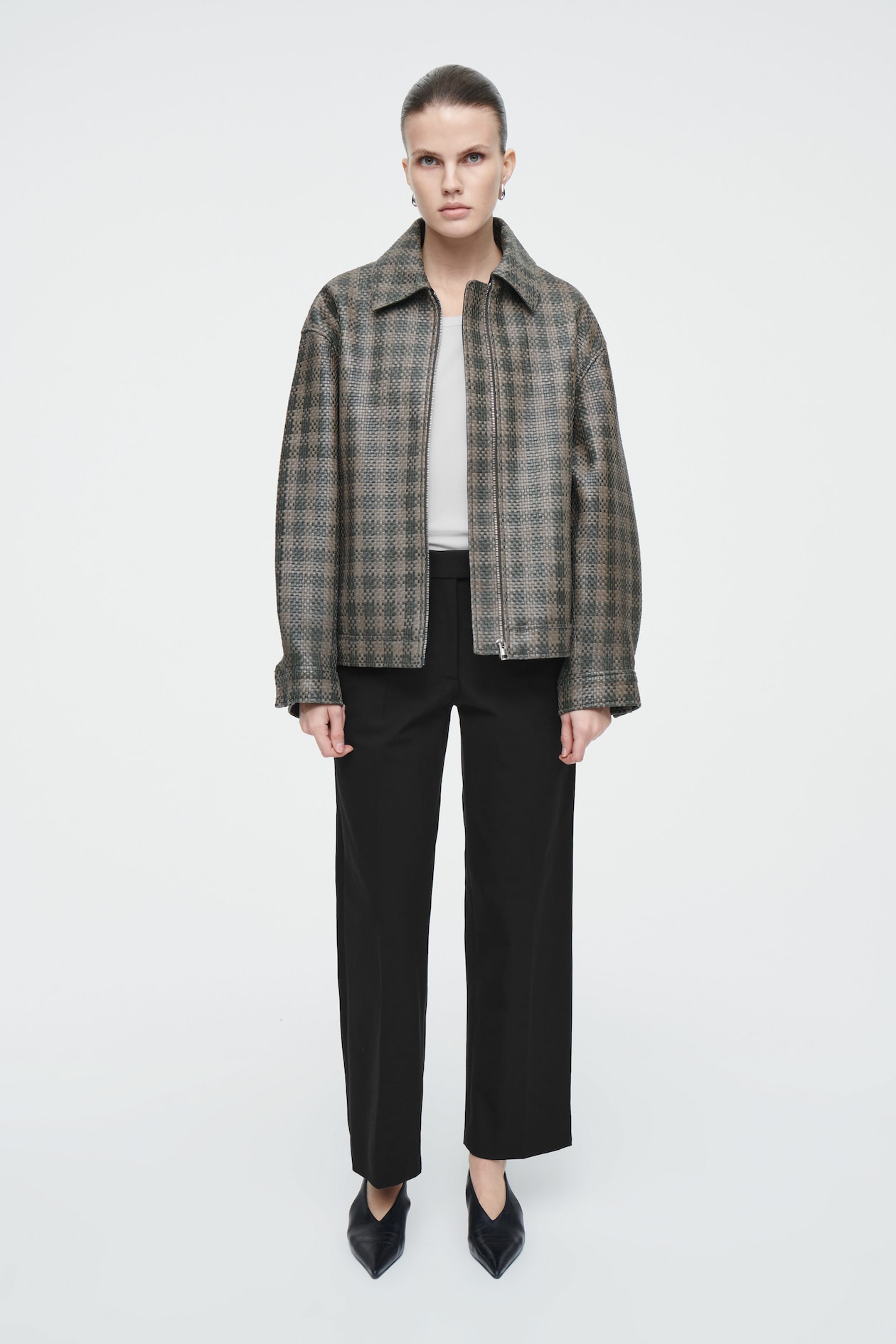 

Брюки из стретч-хлопка-regular fit COS, черный