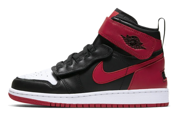 

Кроссовки Jordan 1 High FlyEase Bred White Toe GS