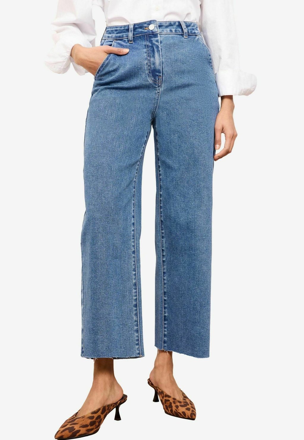 

Джинсы прямого покроя WIDE LEG CROPPED Friends Like These, синий