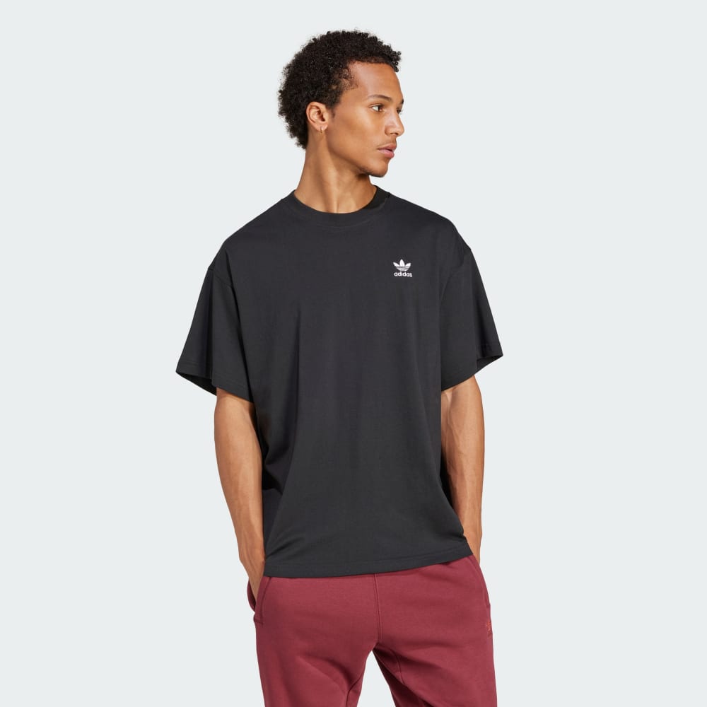 

Футболка Adidas Trefoil Essentials Oversized Tee, черный