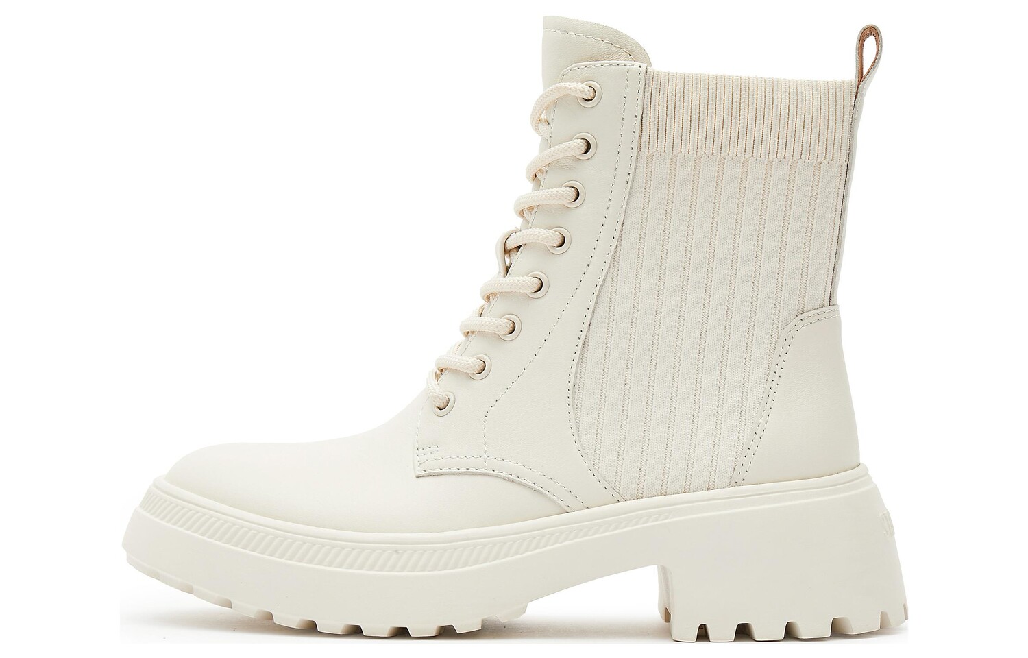 

Ботинки Martin Boot женские Staccato, цвет Functional black (velvet)