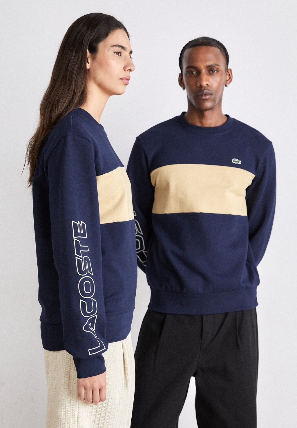 

Толстовка Unisex Lacoste, цвет bleu marine/beige