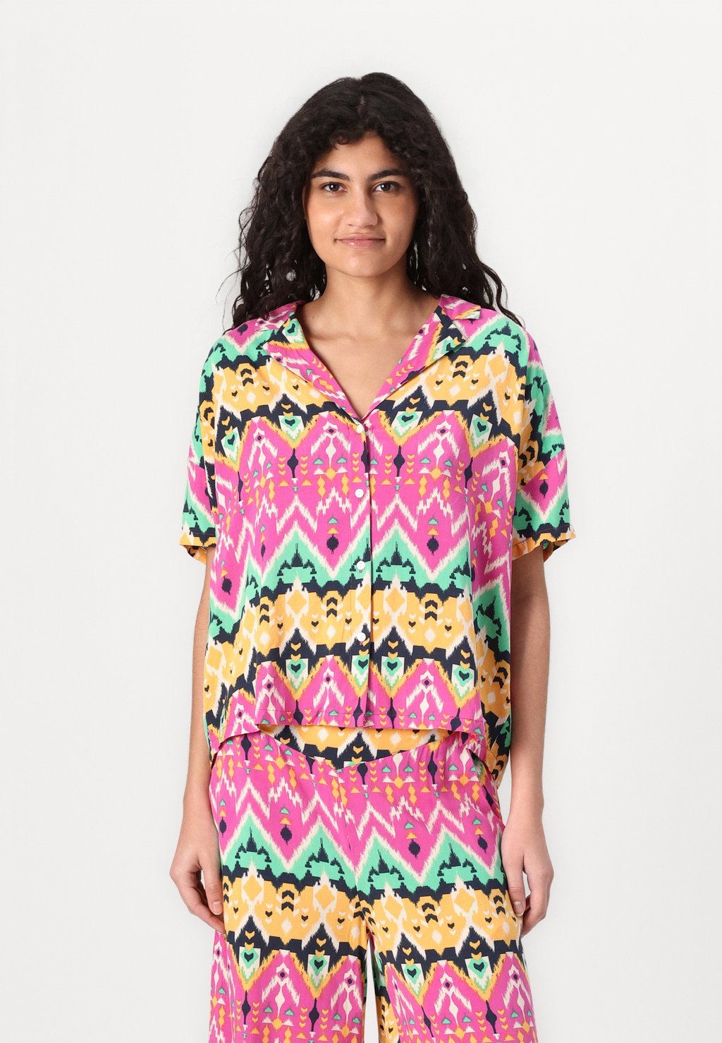 

Блузка на пуговицах IKAT GEO SHIRT Rip Curl, мультиколор